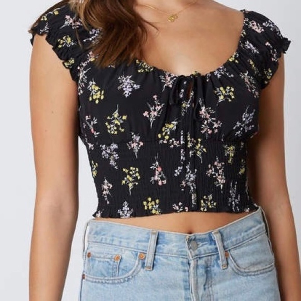 Cotton Candy LA Floral Crop Top - Picture 5 of 8